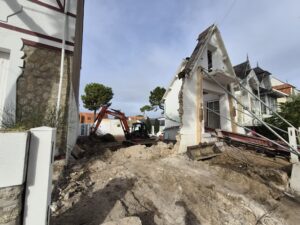 chantier de rénovation et de démolition d'une maison individuelle